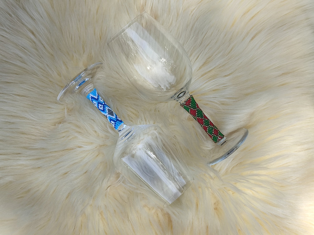 Beaded Wine Glasses Set | Handmade Stemware | Custom Pattern & Colors | Wedding Gift | Housewarming | Bar Decor | Unique Glassware