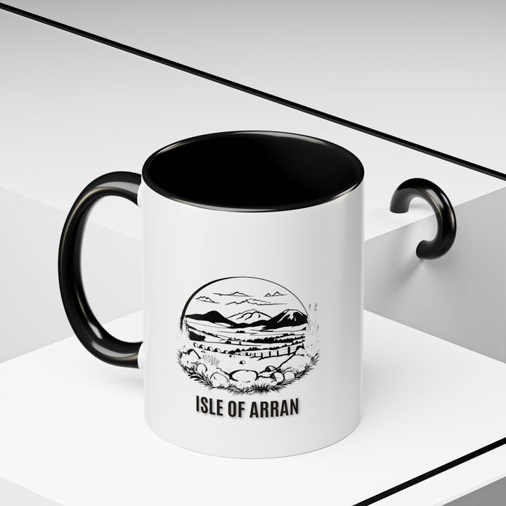 The Isle of Arran ceramic mug is a tribute to Scotland's natural beauty. Its artistic design and practical features make it perfect for tea or coffee lovers who appreciate elegant and durable drinkware.