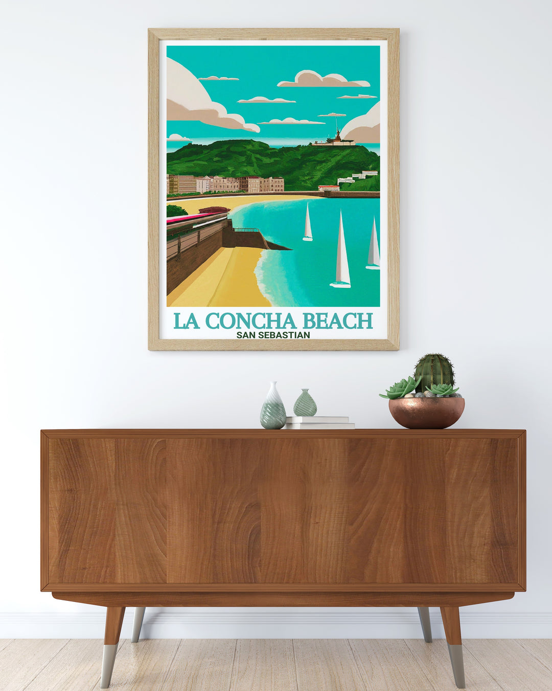 San Sebastián art print featuring La Concha Beach with Monte Igueldo in the background. This artwork brings together the peaceful beach and adventurous mountaintop views, making it an excellent gift for travelers and art lovers alike.