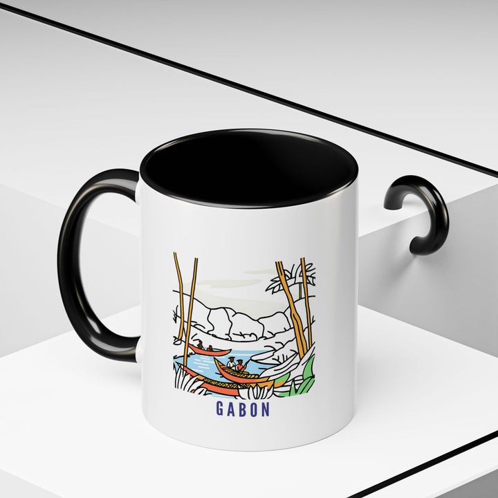 This elegant Gabon mug is a blend of cultural heritage and practicality. Featuring stunning artwork, it is crafted from durable ceramic and is dishwasher-safe, making it ideal for enjoying your favorite hot beverages.