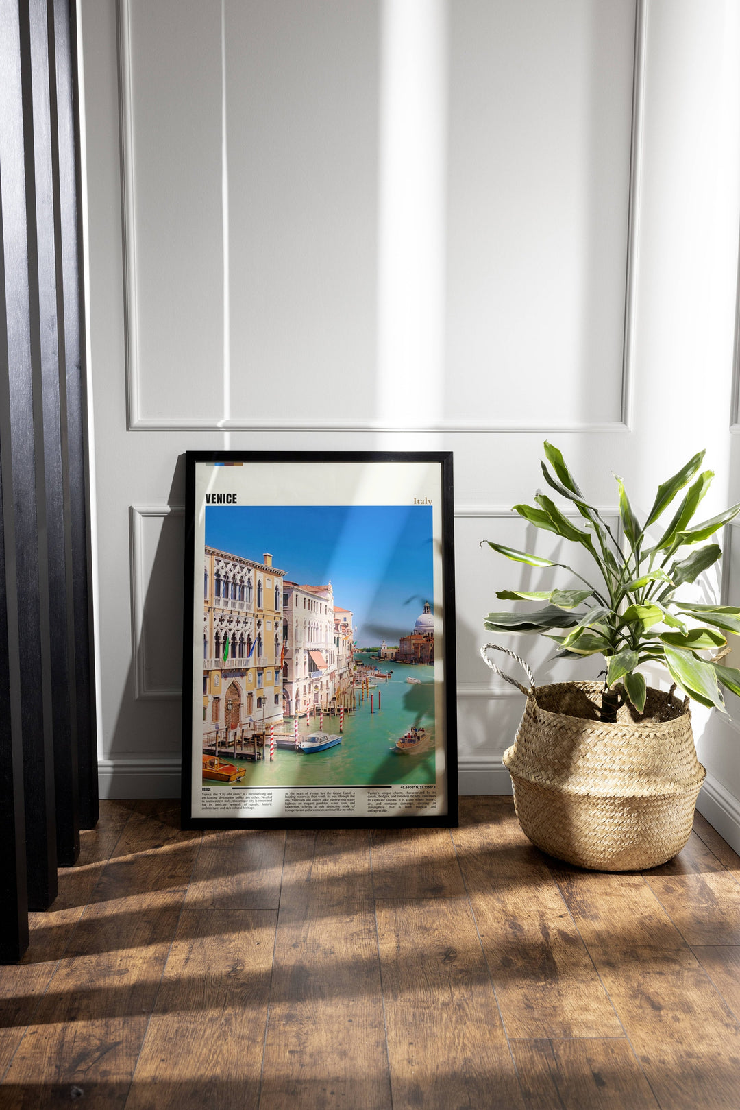 Chic Venice travel print an elegant addition to any space. Embrace the romance of Italy with this enchanting photography art.
