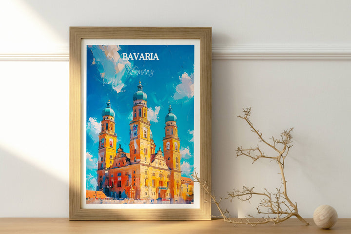Bavaria travel illustration featuring Marienplatz and Neues Rathaus. Perfect housewarming gift or Germany home decor accent.