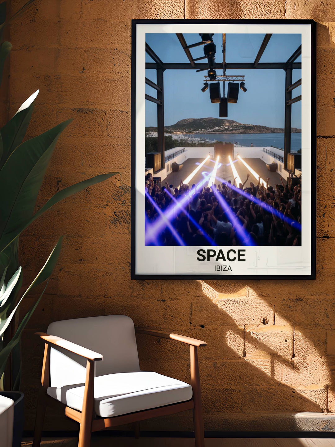 Luxury meets the dancefloor in this Map Your Dreams Space Ibiza print, a stunning visual of the legendary open-air terrace and the lights of Ibiza town.